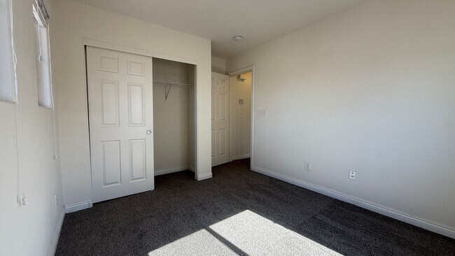Building Photo - 8967 W Ryan Creek Ave