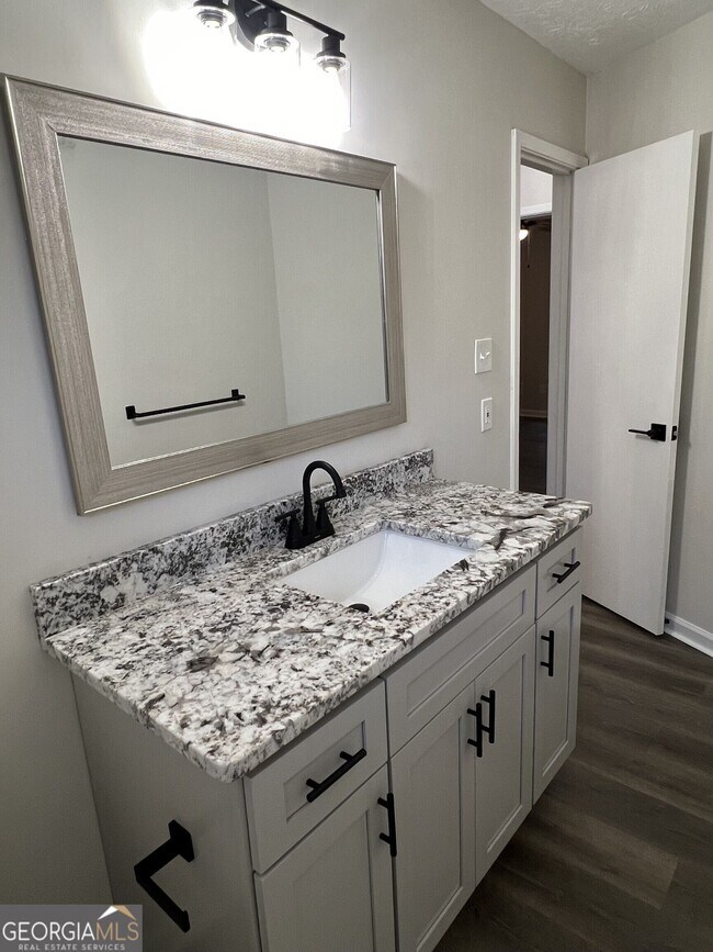 Building Photo - 403 Deergrass Trail