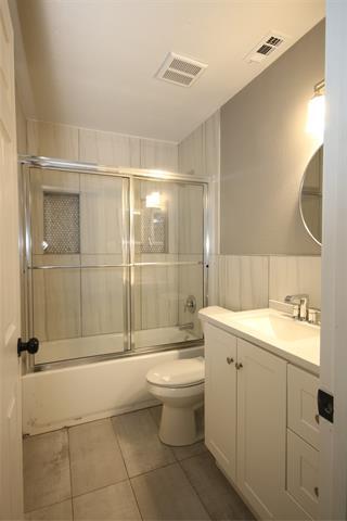 Building Photo - 5406 Yaupon Dr