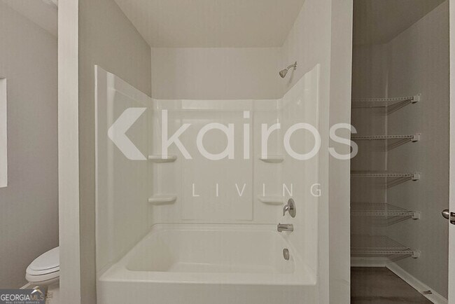 Building Photo - 236 Sunrise Cir