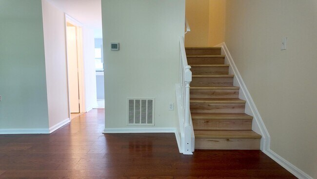 Building Photo - 4453 Eagle Ct