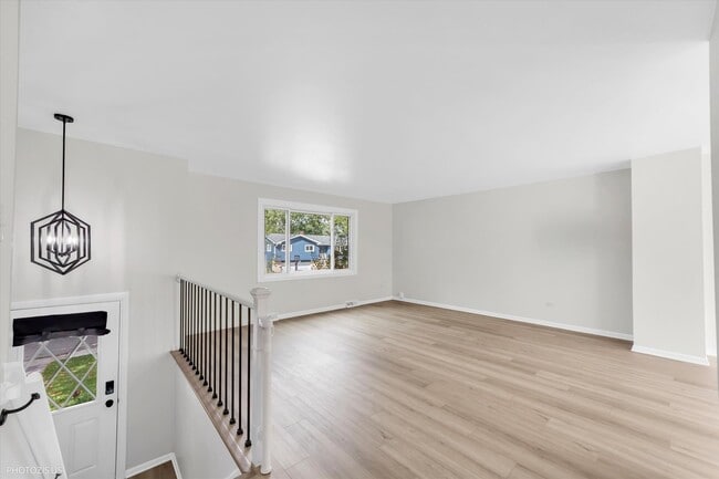 Building Photo - 14813 Holly Ct