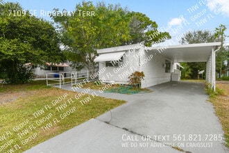 Building Photo - 7109 SE Ridgeway Terrace