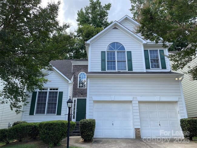 Primary Photo - 1928 Dearmon Dr