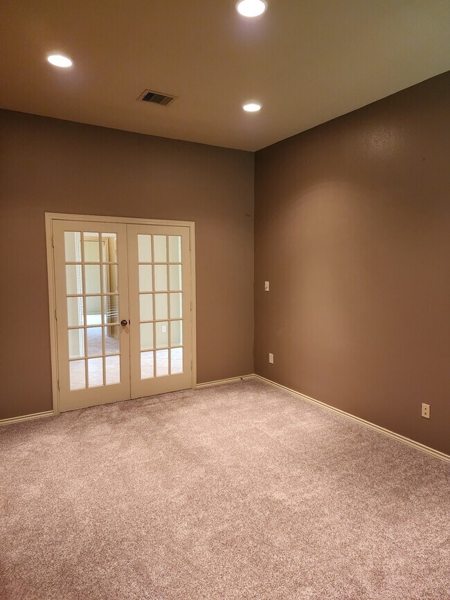 Building Photo - 16331 Gentle Slope Ln