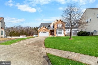 Building Photo - 8920 Flour Ct