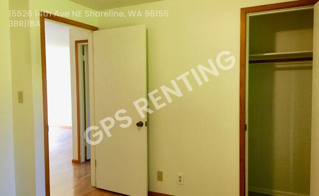 Building Photo - 15526 14th Avenue Northeast