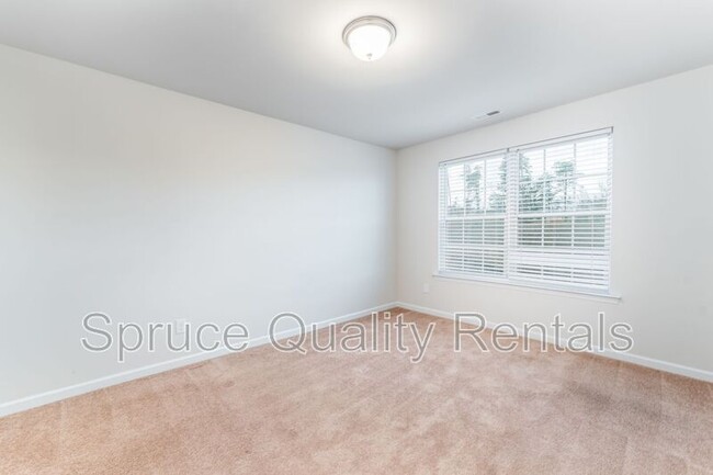 Building Photo - 7155 Watkins Landing Ct
