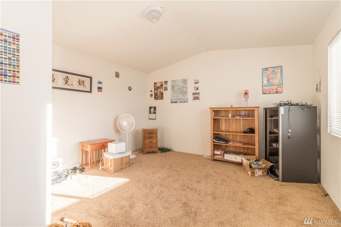 Bedroom 2 - 5031 Sunnyside Blvd