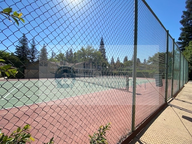 Building Photo - 6223 N West Ave