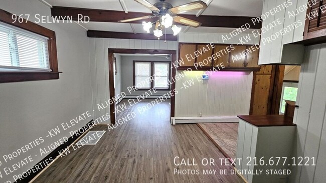 Building Photo - 967 Selwyn Rd