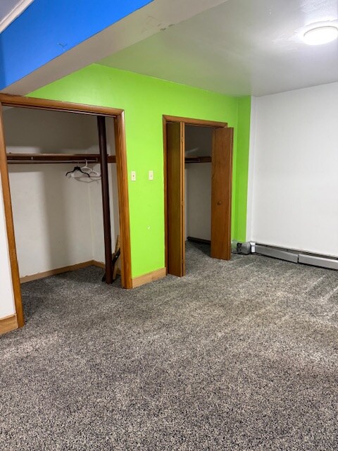 Building Photo - 814 Western St