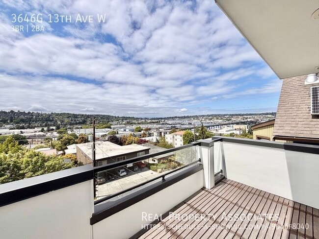 Building Photo - 3646G 13th Ave W-