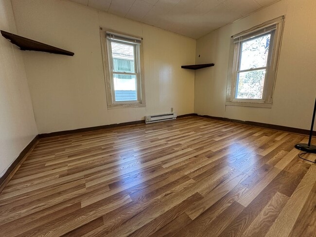 Building Photo - 111 S Titus Ave