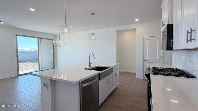 Building Photo - 15809 W Gray Fox Trl