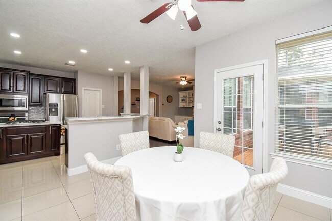 Building Photo - 4134 Starboard Shores Dr