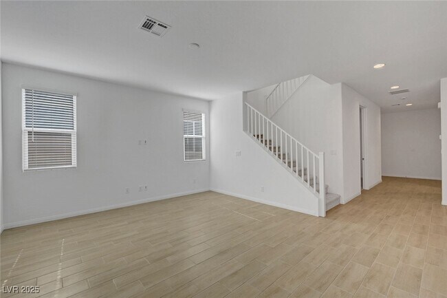 Building Photo - 9885 Angel Valley Dr