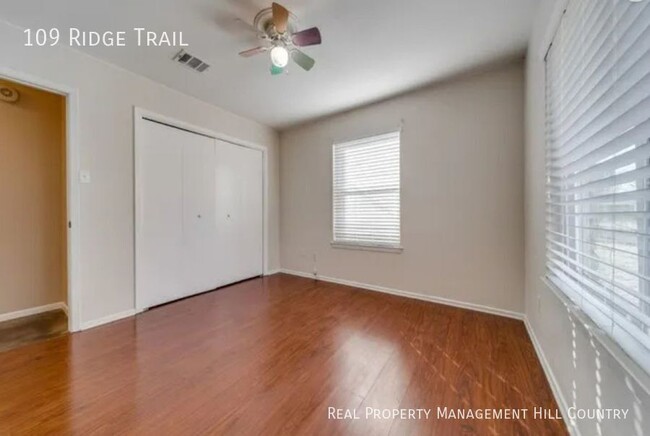 Building Photo - 109 Ridge Trail