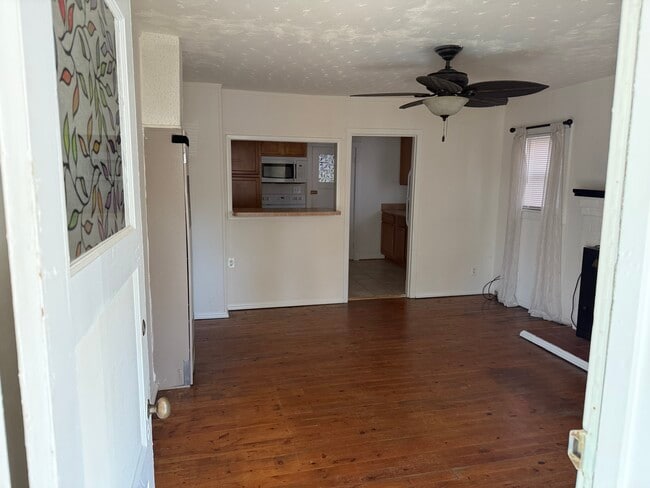 Building Photo - 6105 1st St