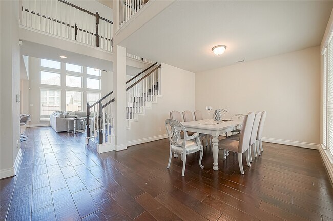Building Photo - 14113 Timber Bluff Dr