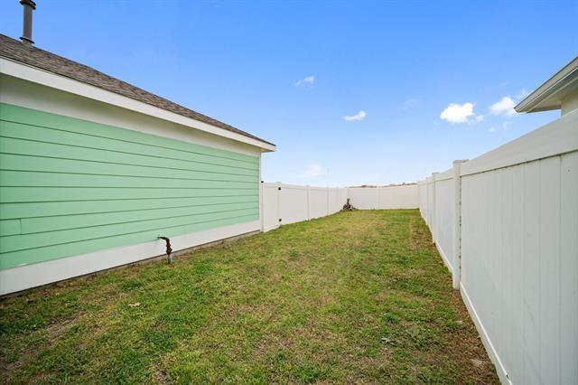 Building Photo - 3053 Hopewell Ln