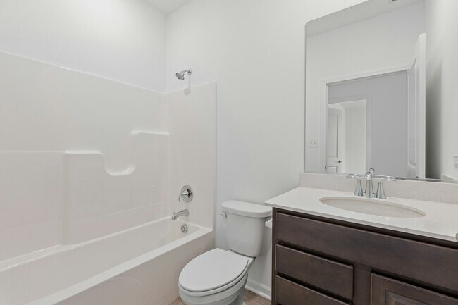 Building Photo - 11067 Thomas St