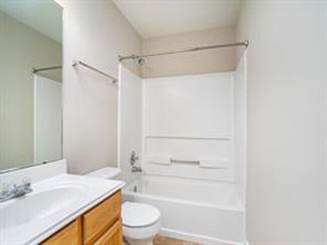 Building Photo - 12115 Country Orchard Ln