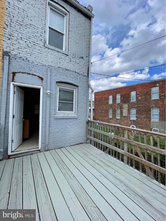 Building Photo - 1623 Carswell St