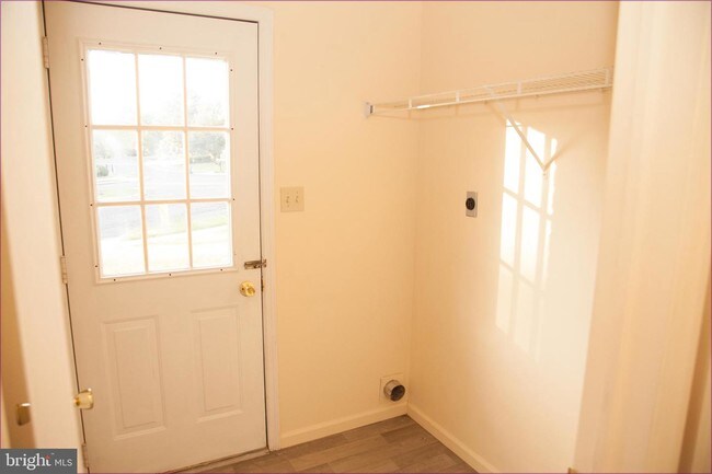 Building Photo - 519 Cobbler Ct