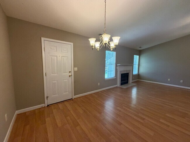 Building Photo - Exclusively Offered By Muse Realty Rentals, LLC