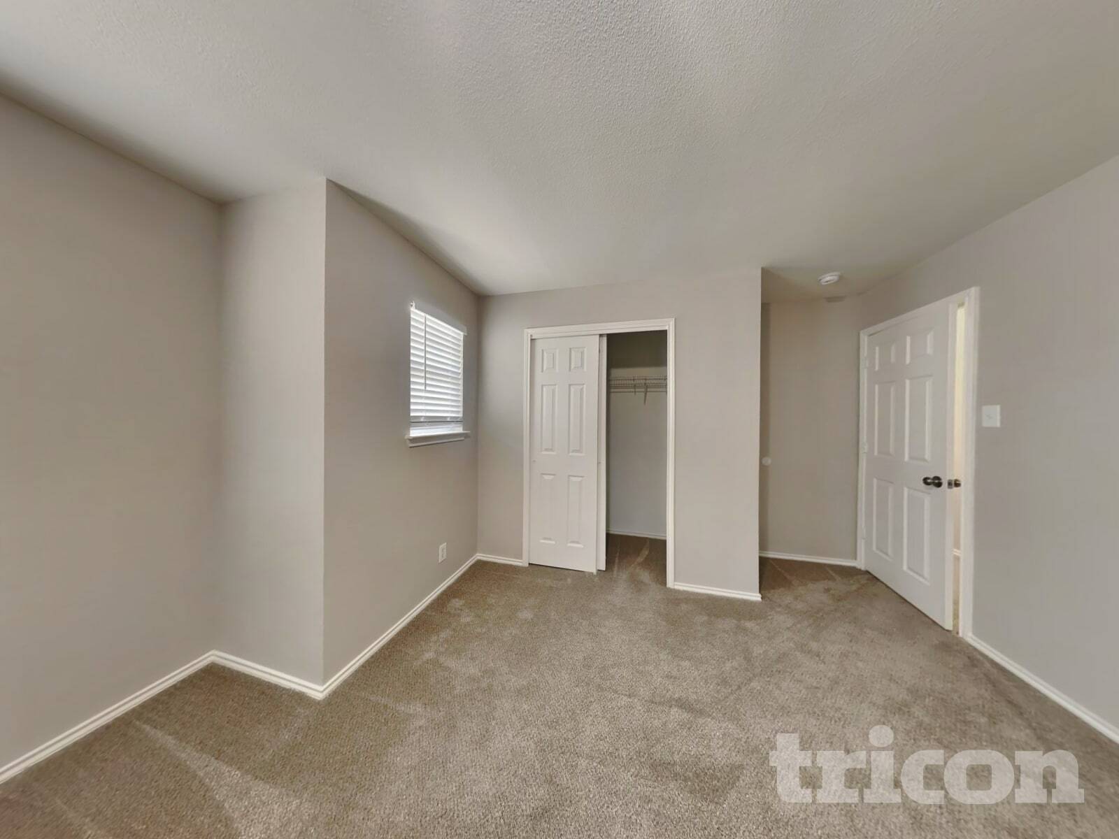 Building Photo - 7606 Bismarck Lake