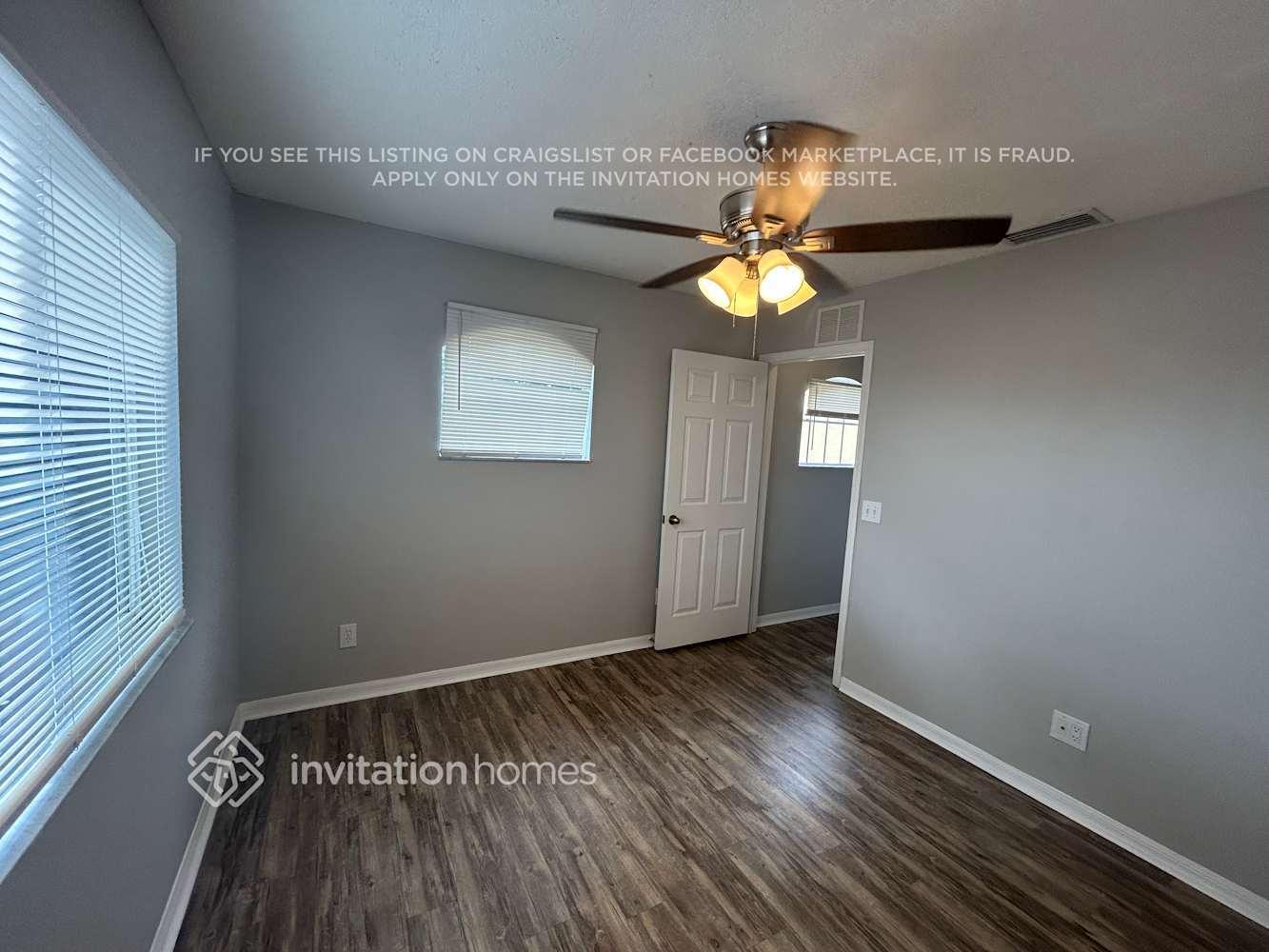 Building Photo - 10504 Lakeside Vista Dr