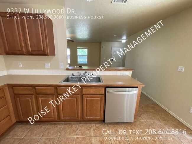 Building Photo - 9337 W Lillywood Dr