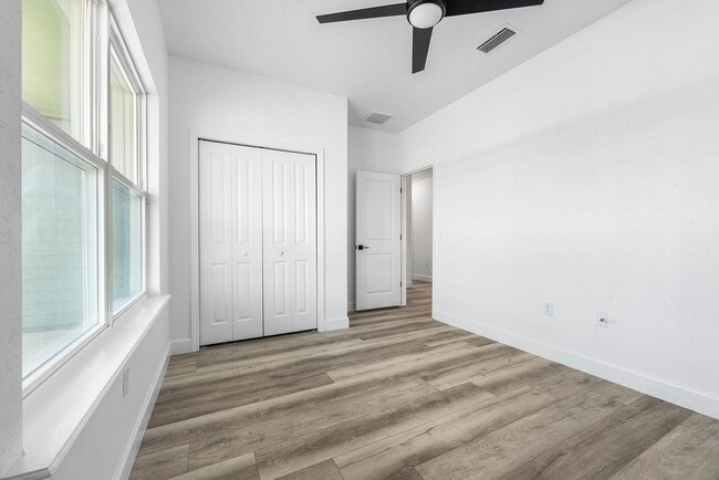 Building Photo - 3/2 Home in Grand Oaks