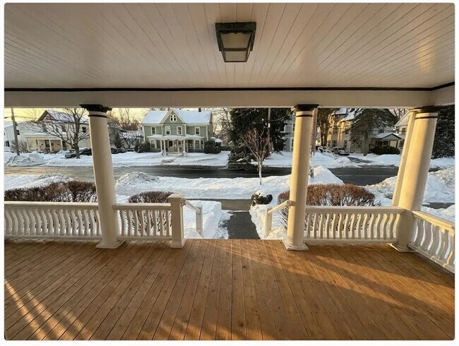 Building Photo - 16 Boston Ave