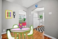 Building Photo - Chipper Delight