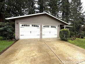 Building Photo - Cute 3 BD | 1.5 BA Home in Lake Oswego - Lake Access!