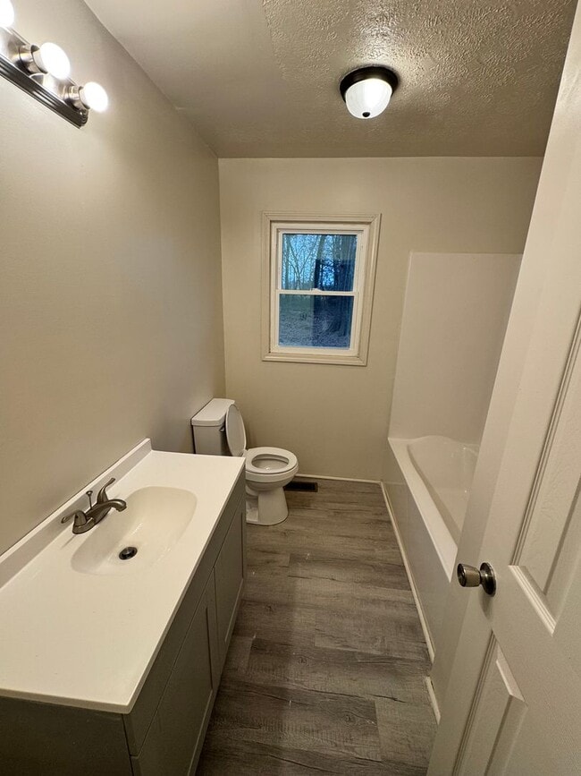 Building Photo - 3/1 in Cleveland County, NC