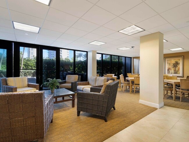 Building Photo - 4200 N Ocean Dr