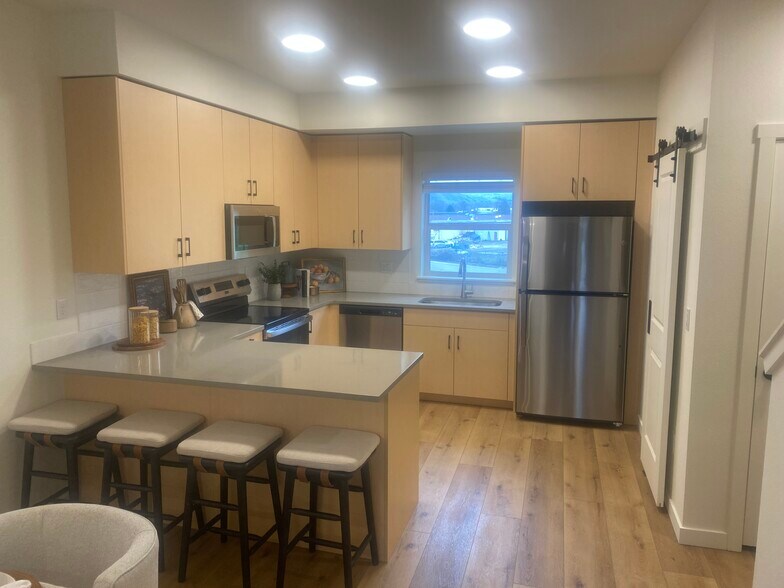 Building Photo - 4337 N Waltz Ln