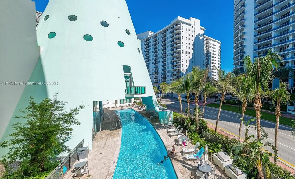 Building Photo - 6000 Collins Ave