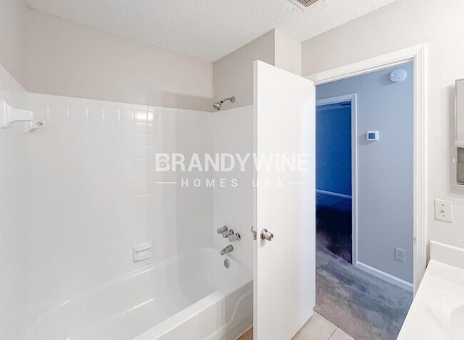 Building Photo - 3868 Springleaf Point