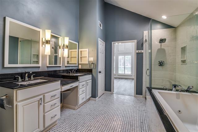 Building Photo - 524 Raintree Cir