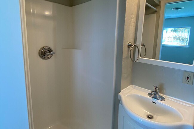 Building Photo - 4511 Scotty Dr