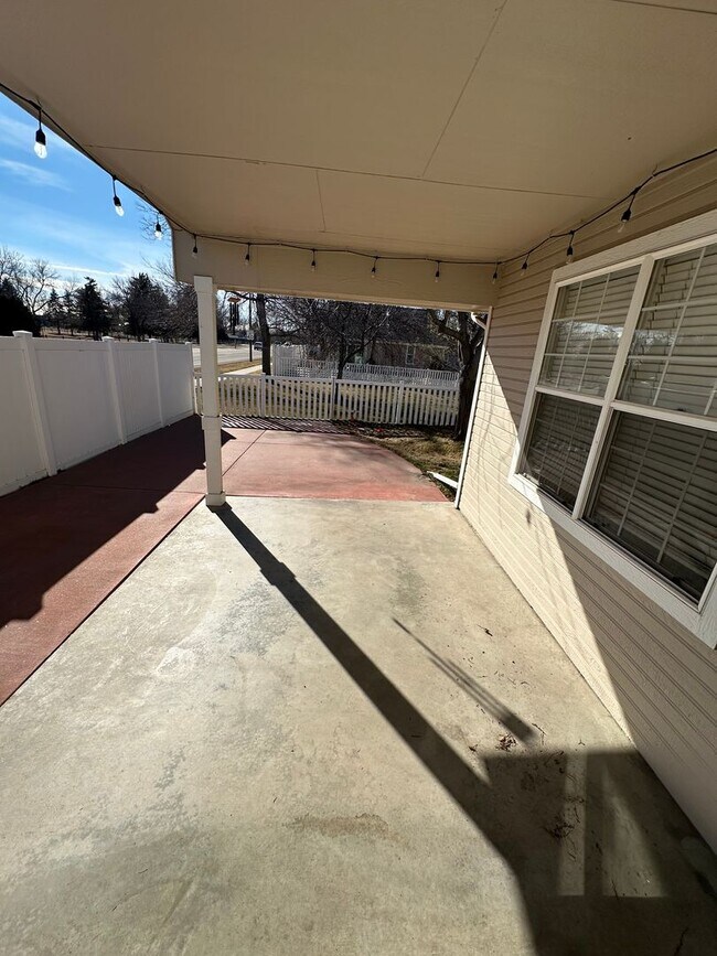 Building Photo - Amazing 4 Bedroom House in Ft. Collins!