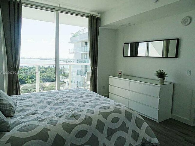 Building Photo - 4250 Biscayne Blvd