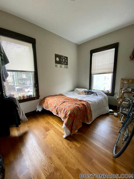 Building Photo - 46 Creighton St