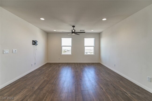 Building Photo - 1349 Jewelstone Cir