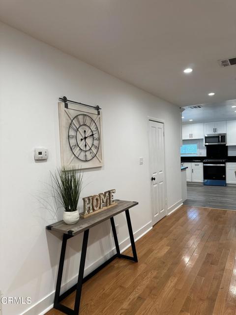 Building Photo - 117 N Alta Vista Ave