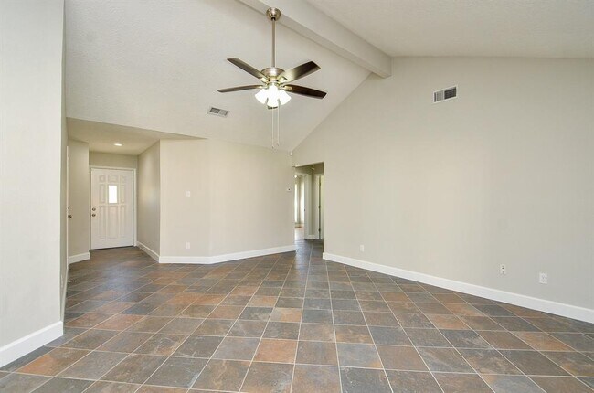 Building Photo - 7203 Sharpsburg Dr
